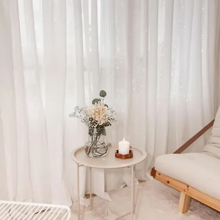 Aurora Suite, Center *